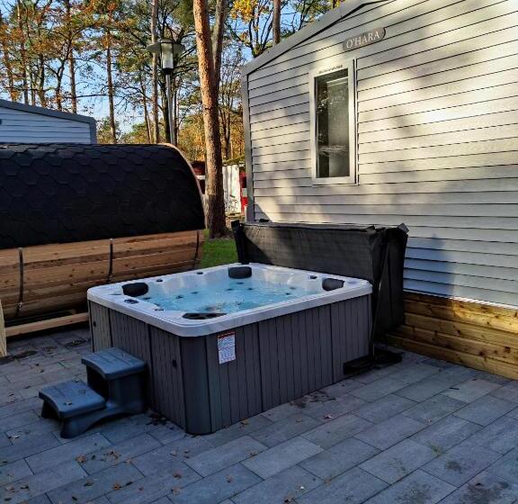 Номер Deluxe с Гидромассажем, Motel  Bungalow & Chaletpark De Brenkberg