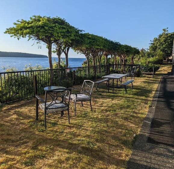 חדר מוזל עם נוף לים, Above Tide Motel