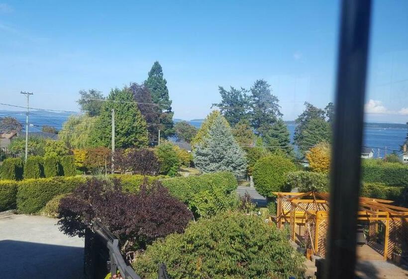 带大床的标准间, By The Sea Bnb Sidney Bc