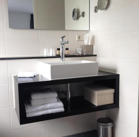 اتاق لوکس, Appartementen De Zwaluw