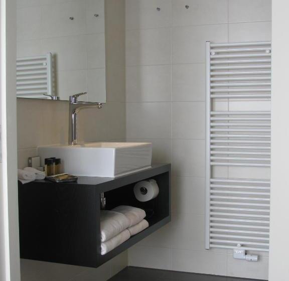 اتاق لوکس, Appartementen De Zwaluw