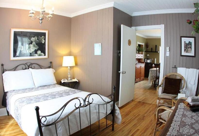 Номер Стандарт Совместная Ванная, La Grange Aux Hiboux Gîte Et Restaurant B&b