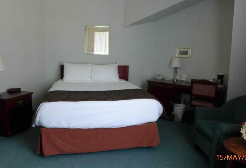 اتاق استاندارد یک نفره, The Bridgeport Inn