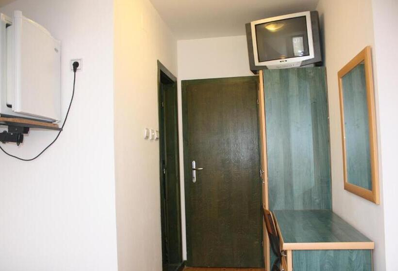اتاق استاندارد, Guesthouse Kraljica
