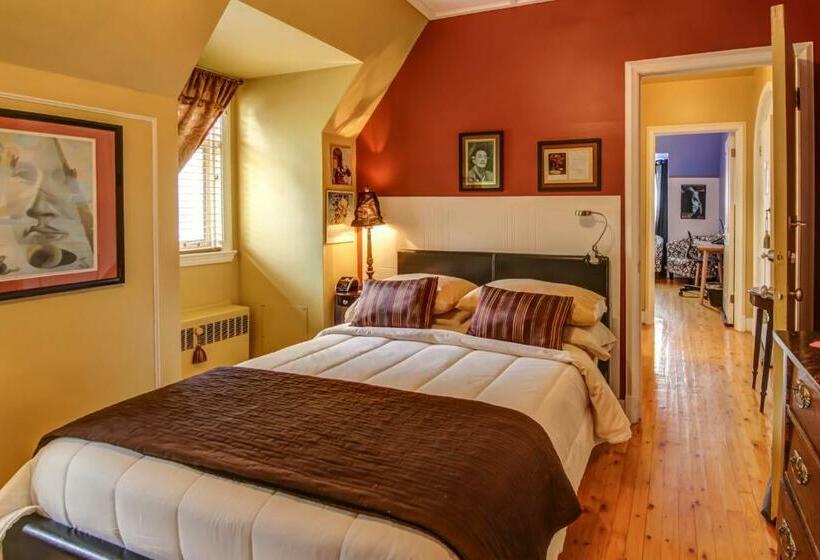 Quarto Quádruplo Estandar, Chateau Murdock Gite Et Esthétique 1950