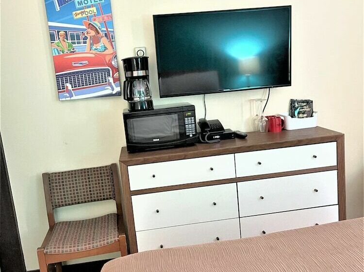 エコノミールーム, Bowmont Motel