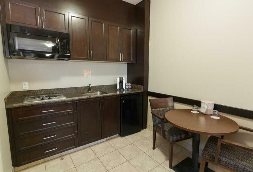 Номер Deluxe, Bcminns  Lac La Biche