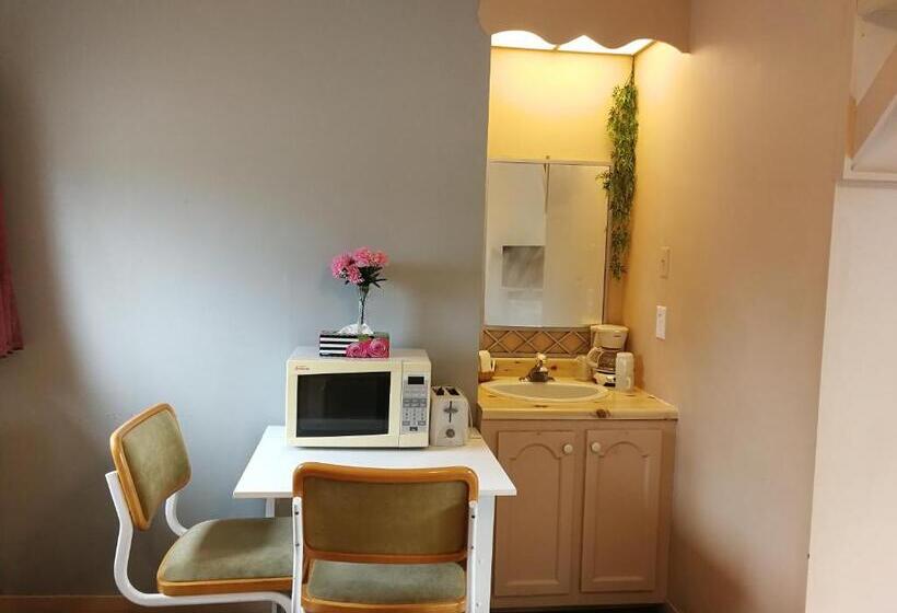 Номер Стандарт, Motel Belair