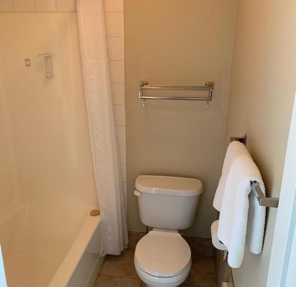 스위트, Red Deer Inn & Suites