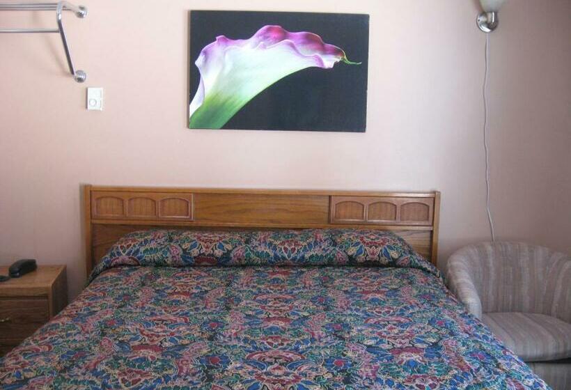 Номер Deluxe, Pals Motel And Rv Park