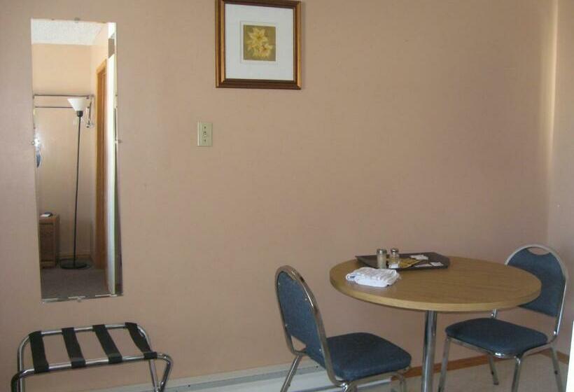 غرفة ديلوكس, Pals Motel And Rv Park