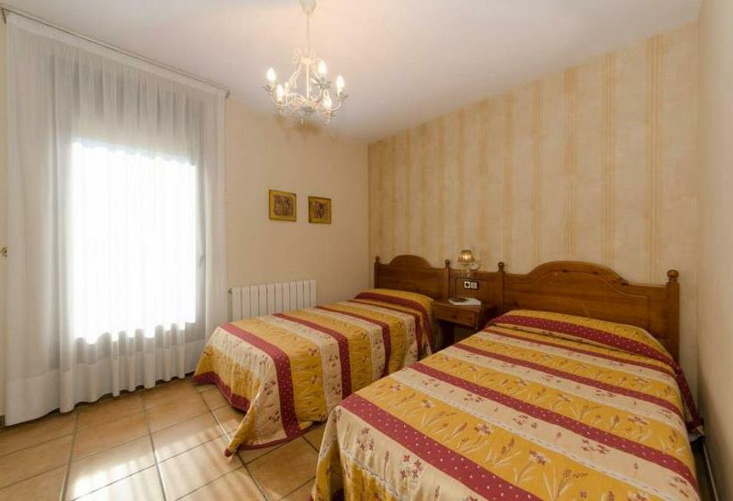 Номер Стандарт, Casa Puyuelo Tierrantona