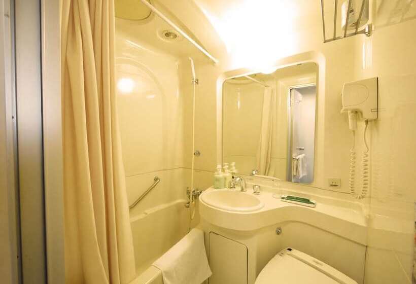 חדר סטנדרט יחיד, Route Inn Yatsushiro