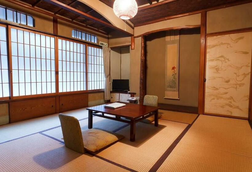 Habitación Basic Baño Compartido, Fukuzumiro