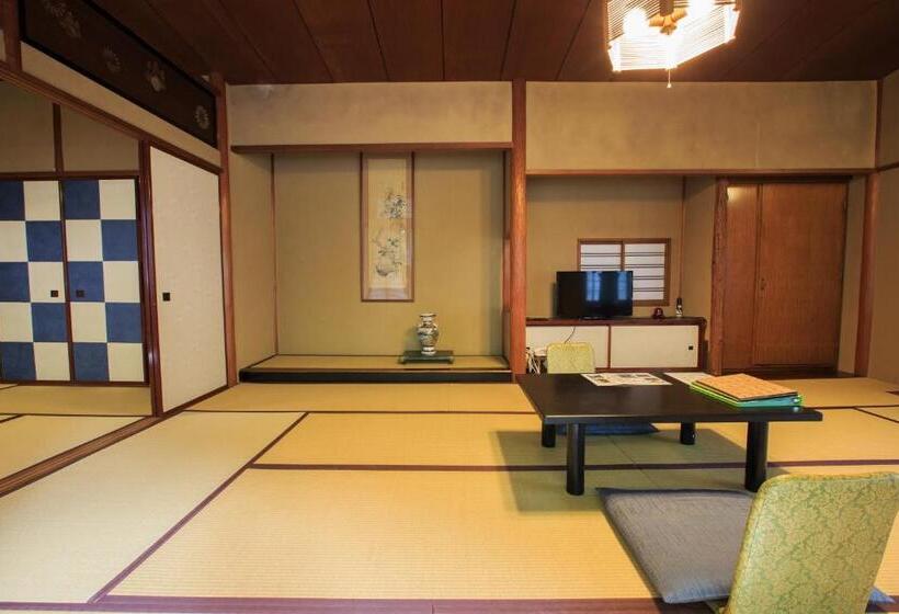 Habitación Cuádruple Estándar Baño Compartido, Fukuzumiro