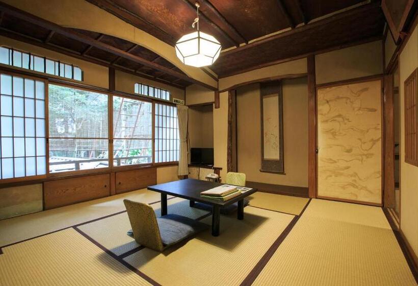Habitación Cuádruple Estándar Baño Compartido, Fukuzumiro