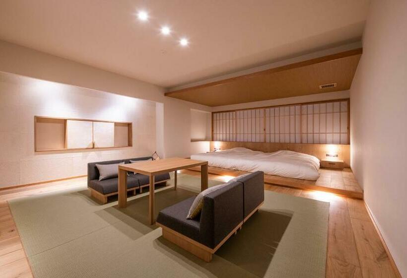 Номер Deluxe, Shosenkaku Kagetsu