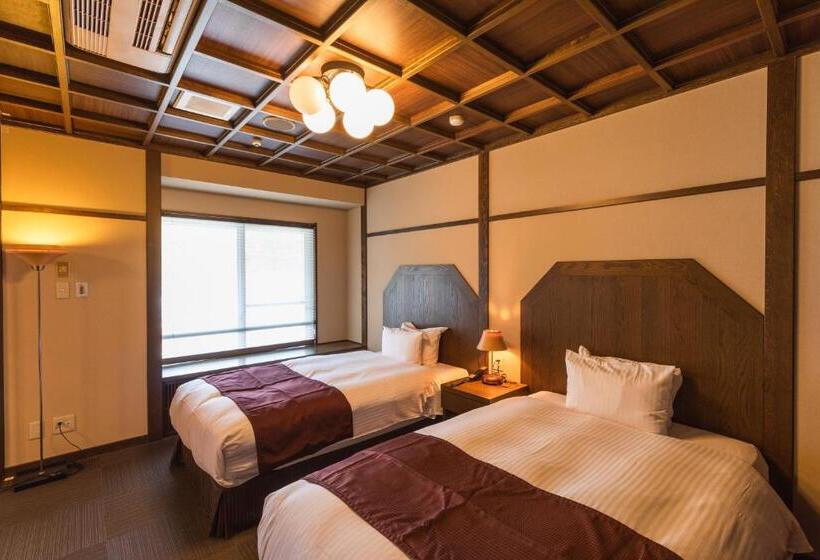 Четырехместный Номер Deluxe, Tsuta Onsen Ryokan