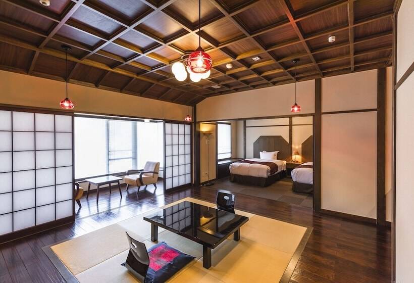 Четырехместный Номер Deluxe, Tsuta Onsen Ryokan