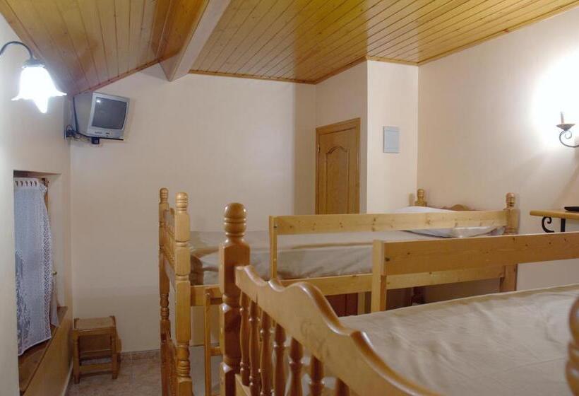 Четырехместный Номер Стандарт, Refugio Lucien Briet