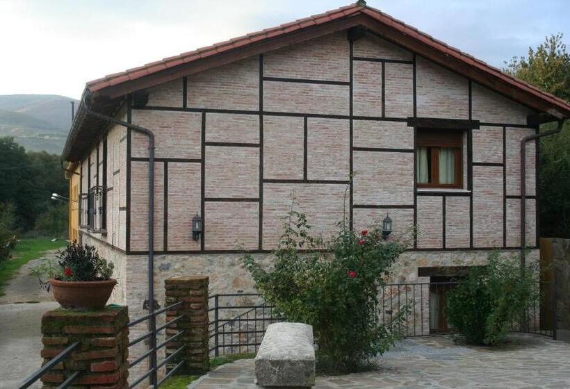 Четырехместный Номер Стандарт, Hostel El Lago, Caceres
