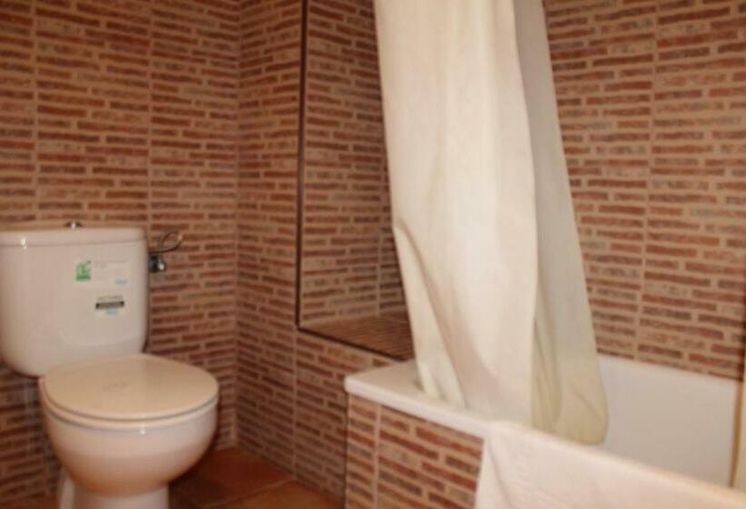 Апартаменты 2 Спальни, Restaurante Los Caños De La Alcaiceria