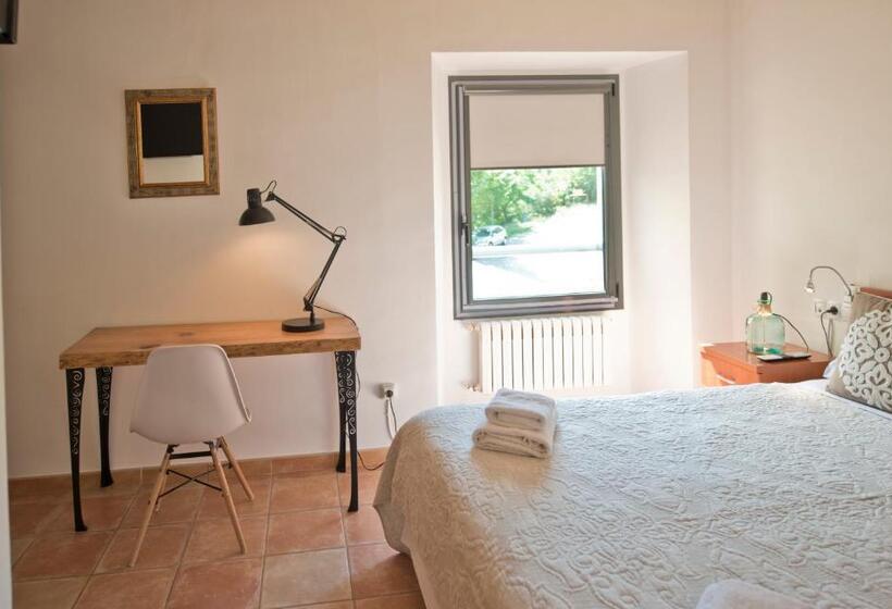 Номер Deluxe, Hostal La Salut De Terrades