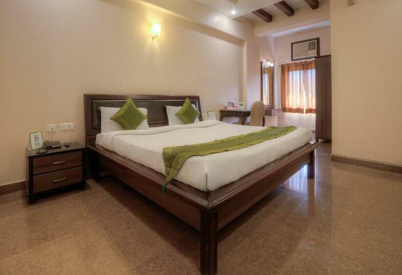 标准间, Treebo Shivam Inn Near Singapore Mall