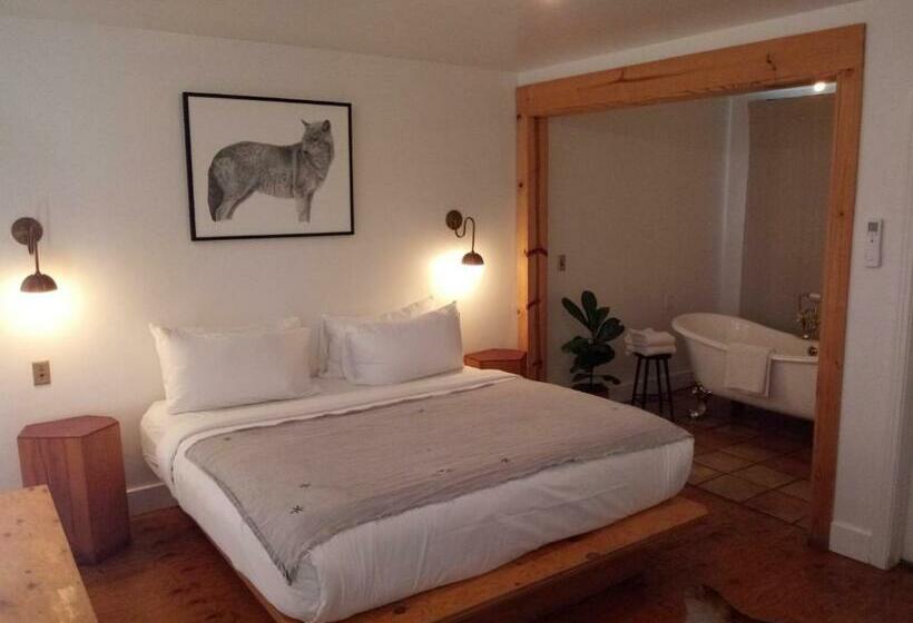 Номер Superior Кровать Кинг, Alamo Motel