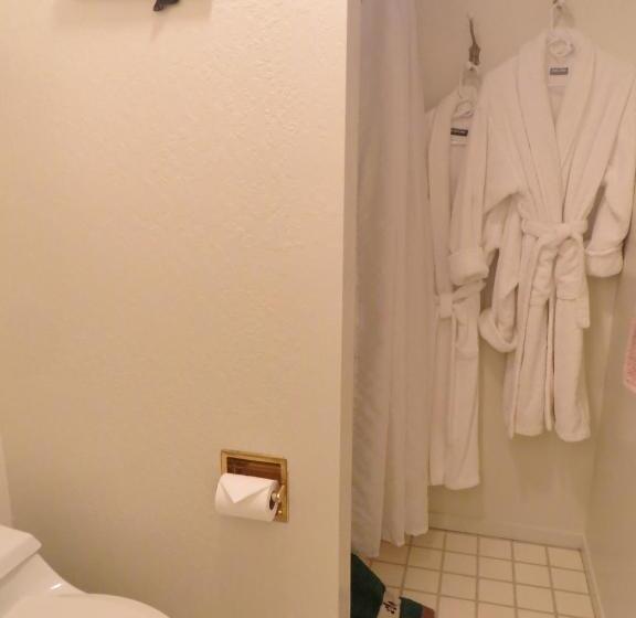 패밀리 스위트, Donner Lake Inn