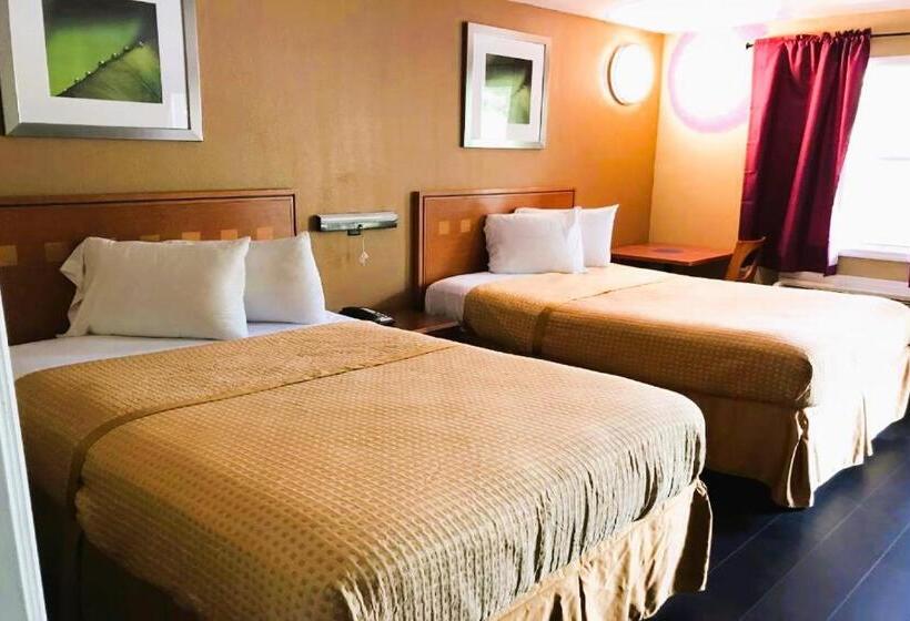 غرفة ديلوكس, OYO Hotel Tallahassee Downtown