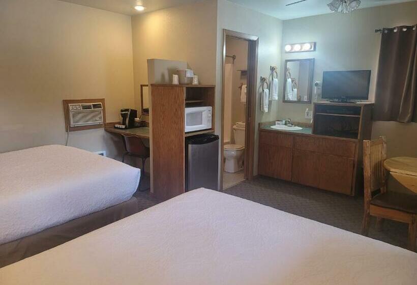 Номер Superior, Riverfront Motel & Cabins