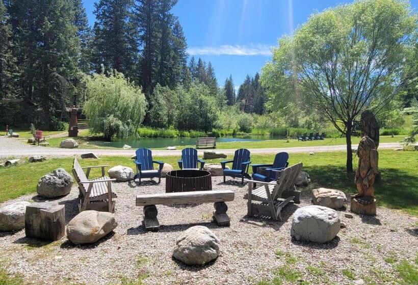 Номер Superior Кровать Кинг, Riverfront Motel & Cabins