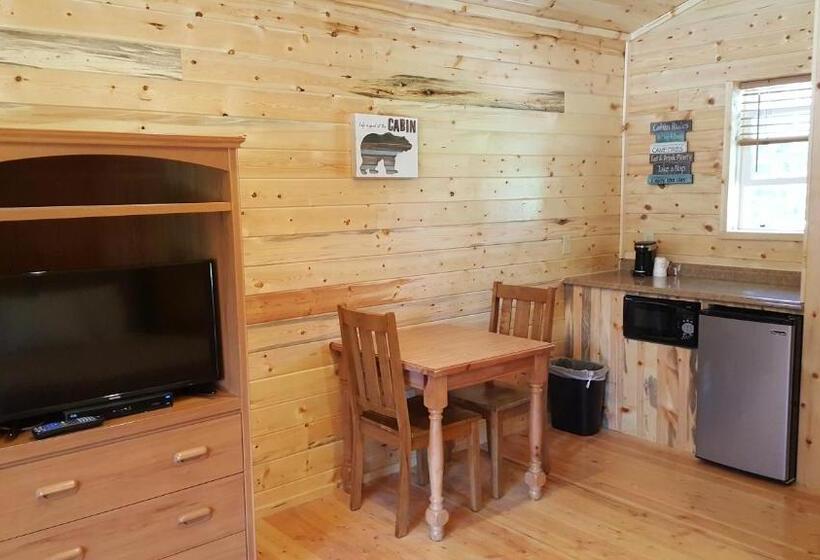 Номер Superior Кровать Кинг, Riverfront Motel & Cabins