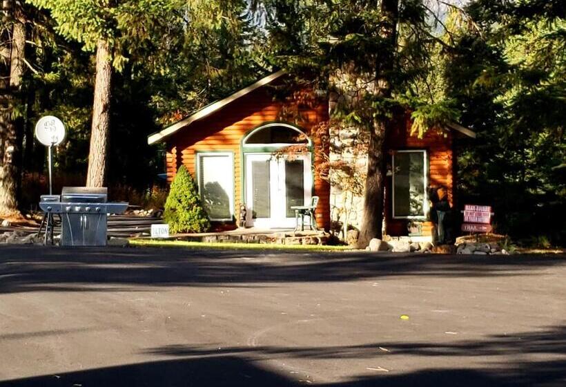 Шале 1 Спальня, Riverfront Motel & Cabins