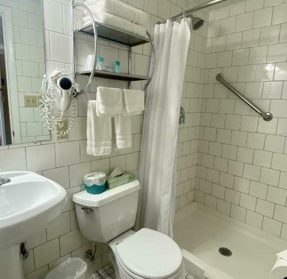 Номер Стандарт, Greybull Motel