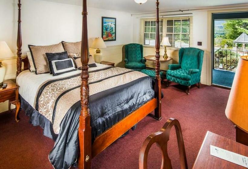 غرفة قياسية سرير ملكى, Stonehurst Manor Including Breakfast And Dinner