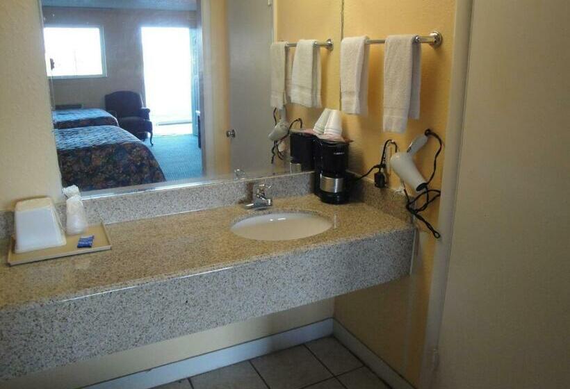 Номер Стандарт, Poteau Inn