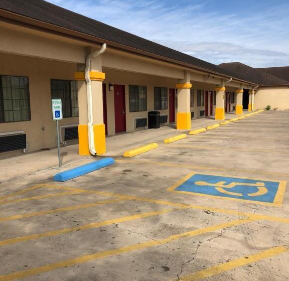 Номер Стандарт, Los Fresnos Inn And Suites