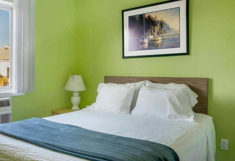 Апартаменты 1 Спальня Нижний Этаж, Montauk Oceanside Suites