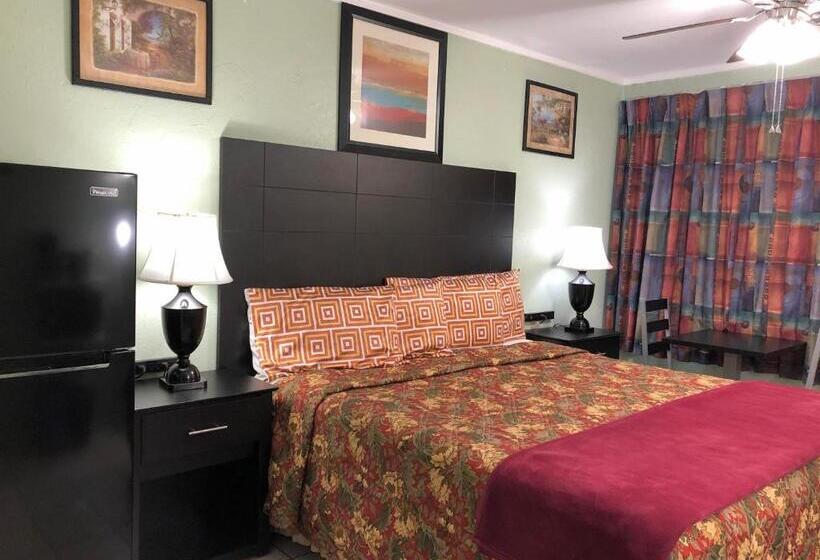 带大床的标准间, Sunshine Inn & Suites Venice, Florida