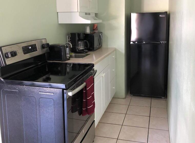 带双人大床的行政管理套房, Sunshine Inn & Suites Venice, Florida