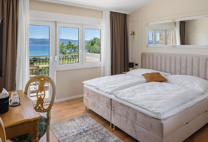 اتاق لوکس با چشم‌انداز دریا, Storge Boutique Bed & Breakfast