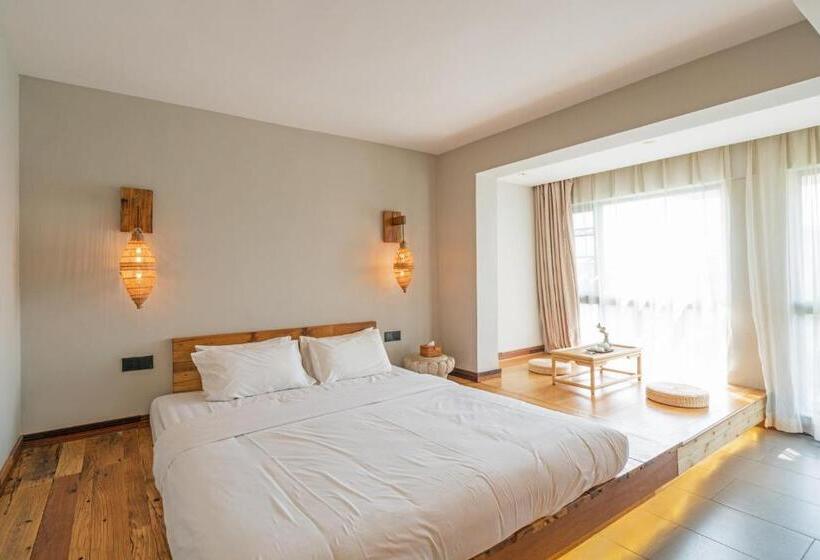 Номер Deluxe с Балконом, Zen Tea House Seven Stars Park