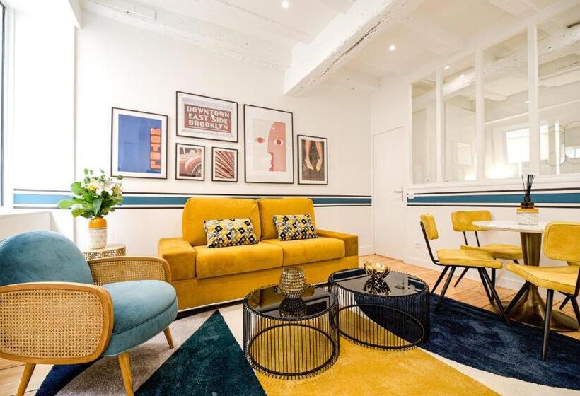 آپارتمان لوکس 1 خوابه, Kaza Bella   Haut Marais Modern Flat With Small Pool
