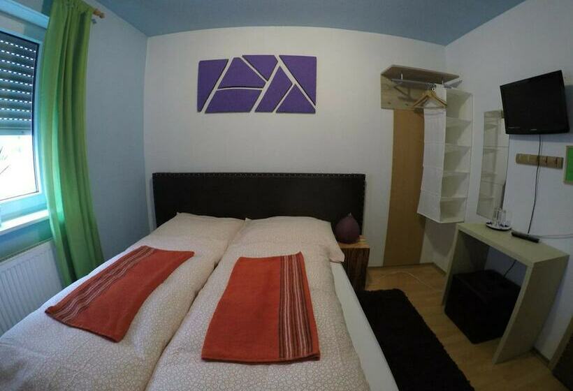 اتاق استاندارد, Hostel Nuremberg