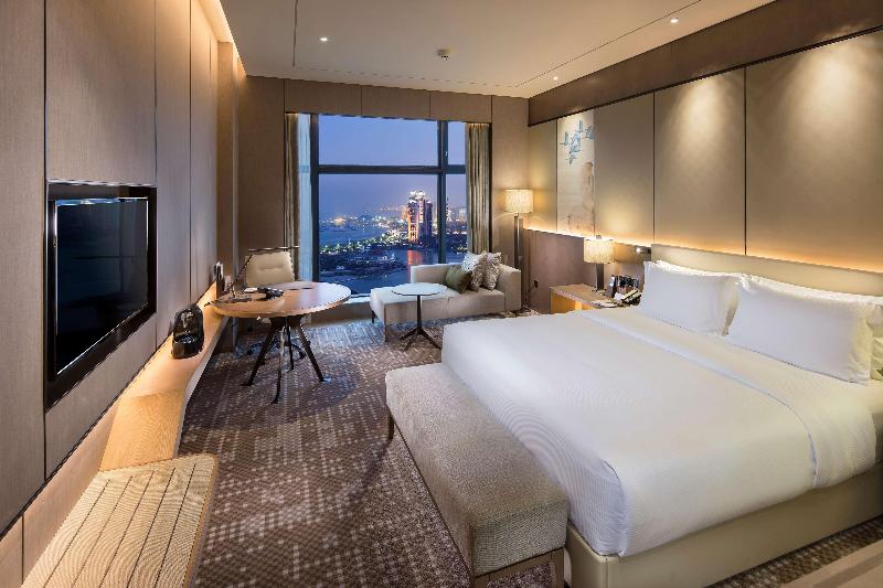이그제큐티브 룸 킹사이즈 침대, Doubletree By Hilton Hotel Xiamen   Haicang