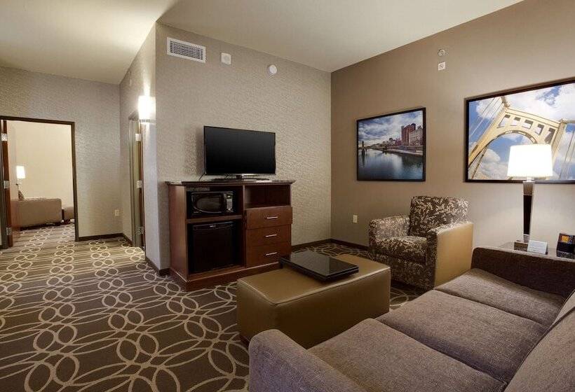 Люкс, Drury Plaza Hotel Pittsburgh Downtown