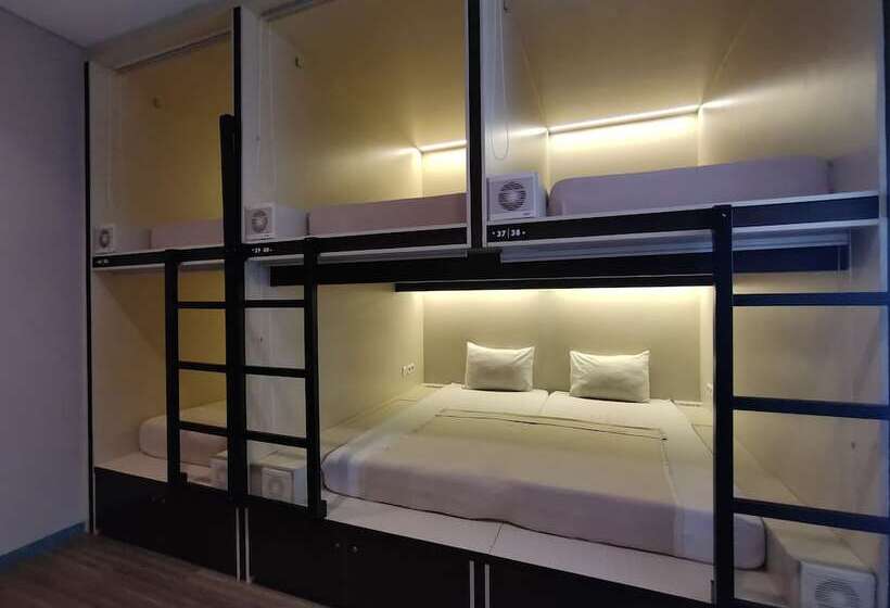 Кровать в Общей Комнате, Dd Living