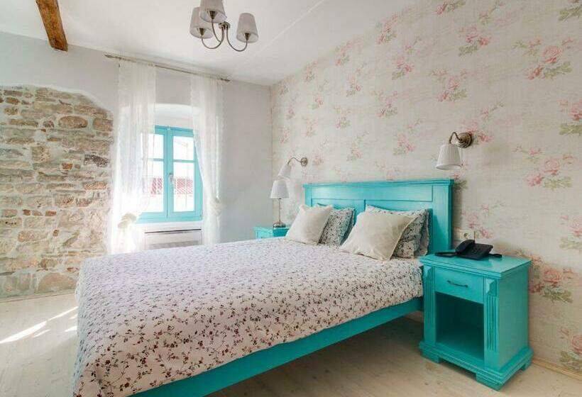 Номер Superior Вид на Море, Heritage Hotel Chersin